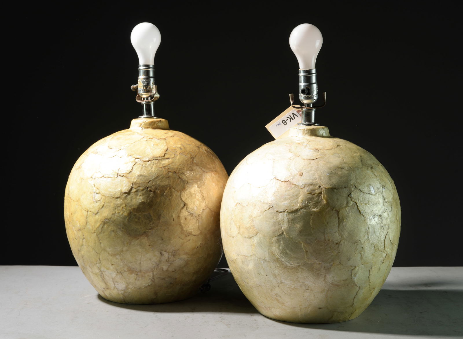 Mediterranean Style Pair of Table Lamps (1 of 7)