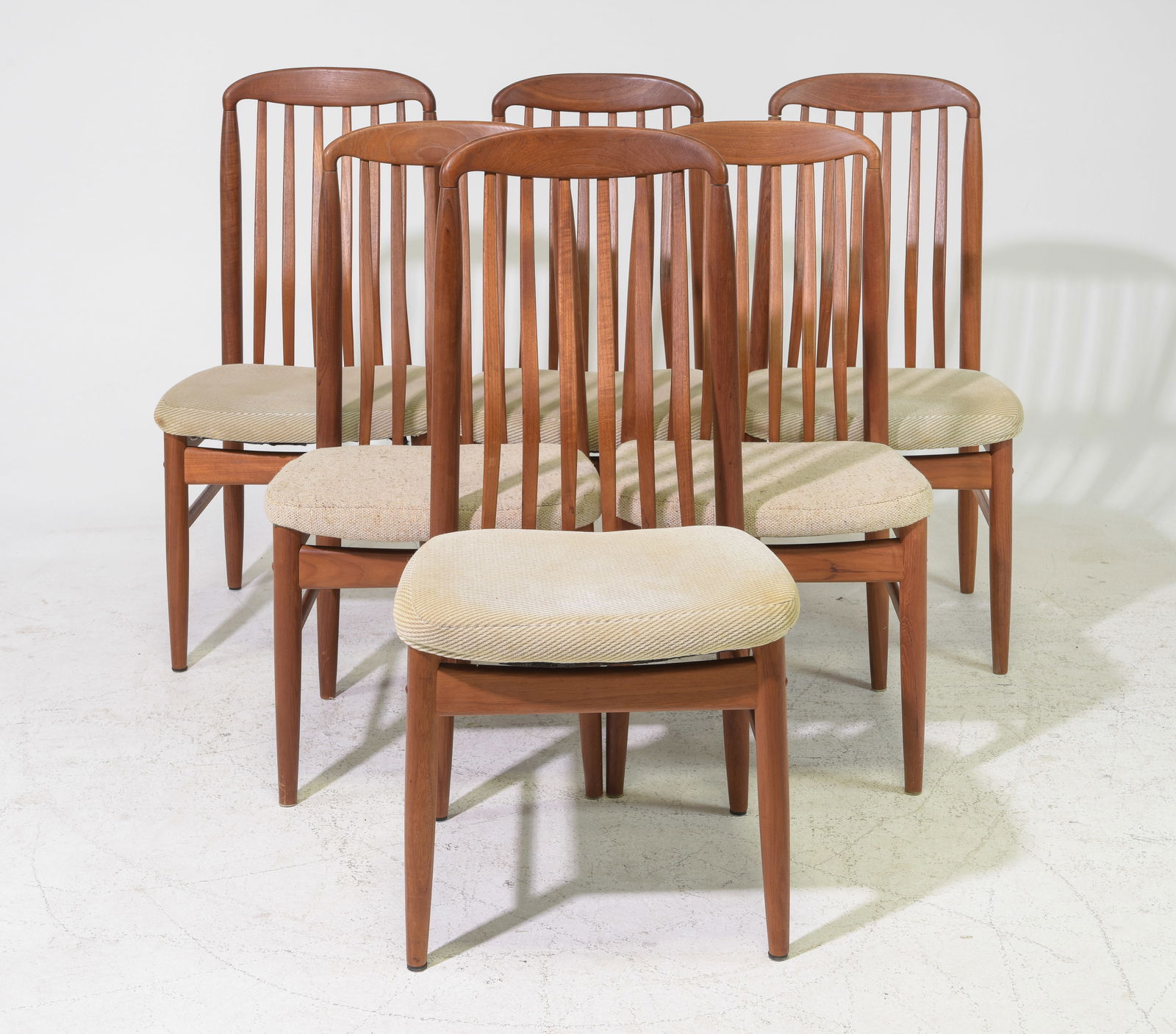 6 Mid Century Modern Dining Chairs - Benny Linden (1 of 5)