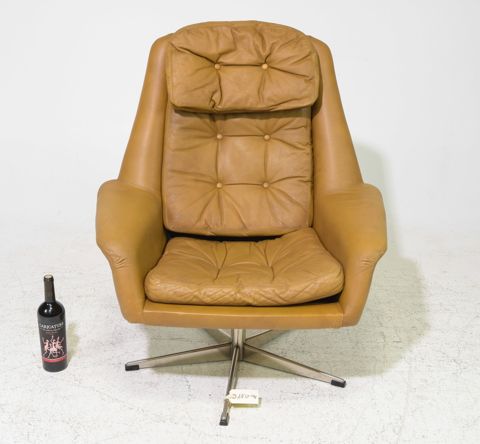 Danish Modern Leather Lounge / Office Chair - Bramin: Danish Mid Century Modern Leather Lounge / Office Chair by Bramin - 37.5 in tall x 35 x 30, Seat height is 17 inches