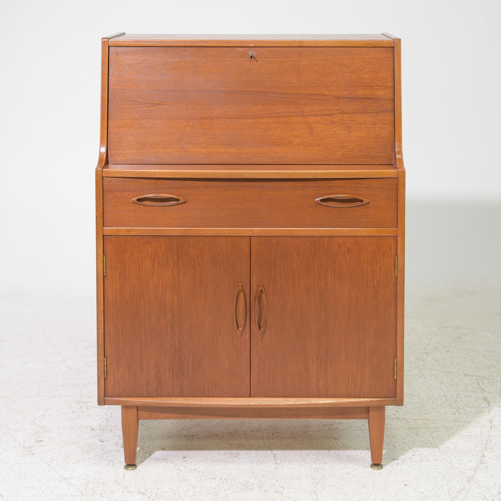 Mid Century Modern Drop Front Desk / Bureau (1 of 7)