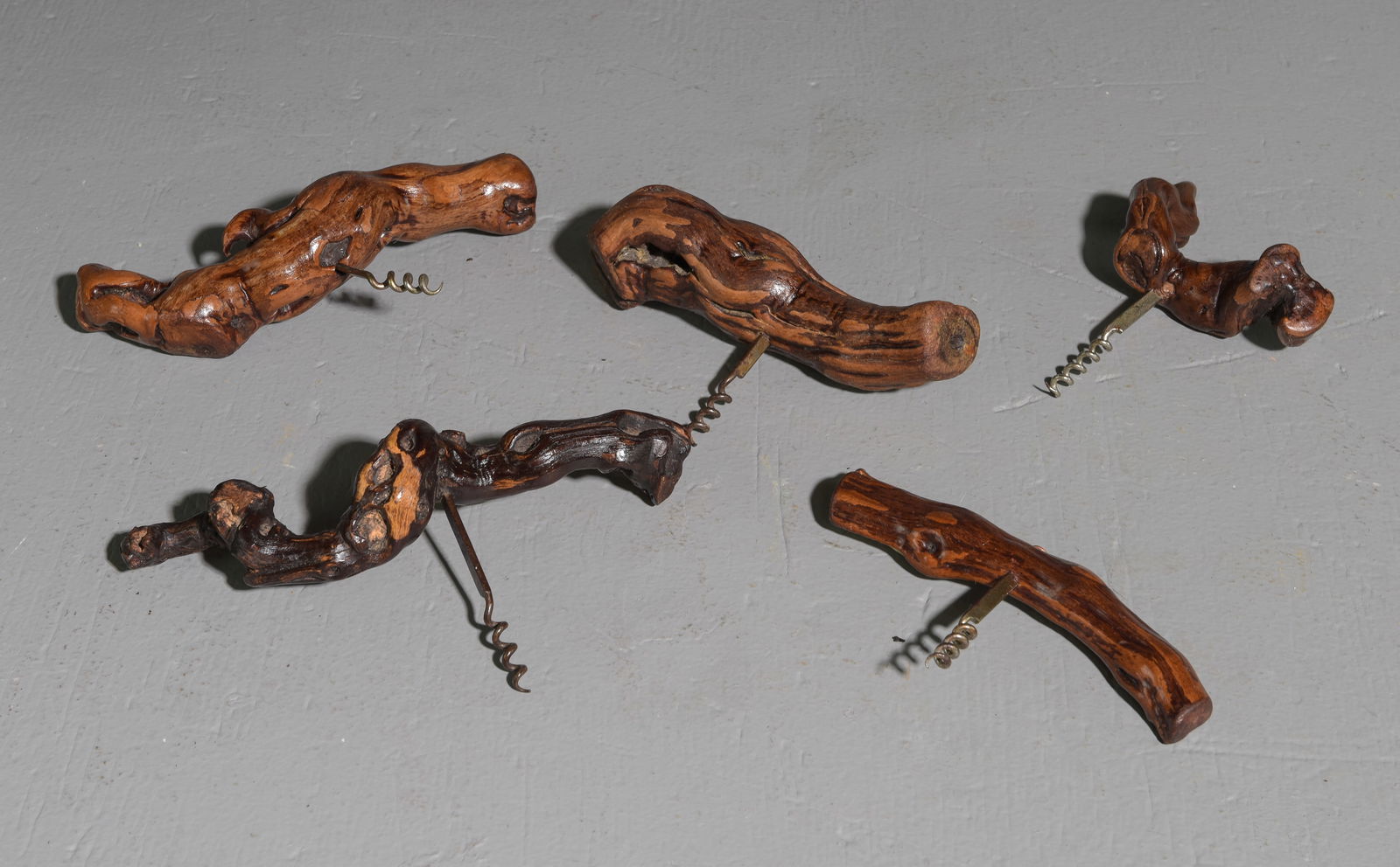 Five French Vinewood Corkscrews (1 of 6)