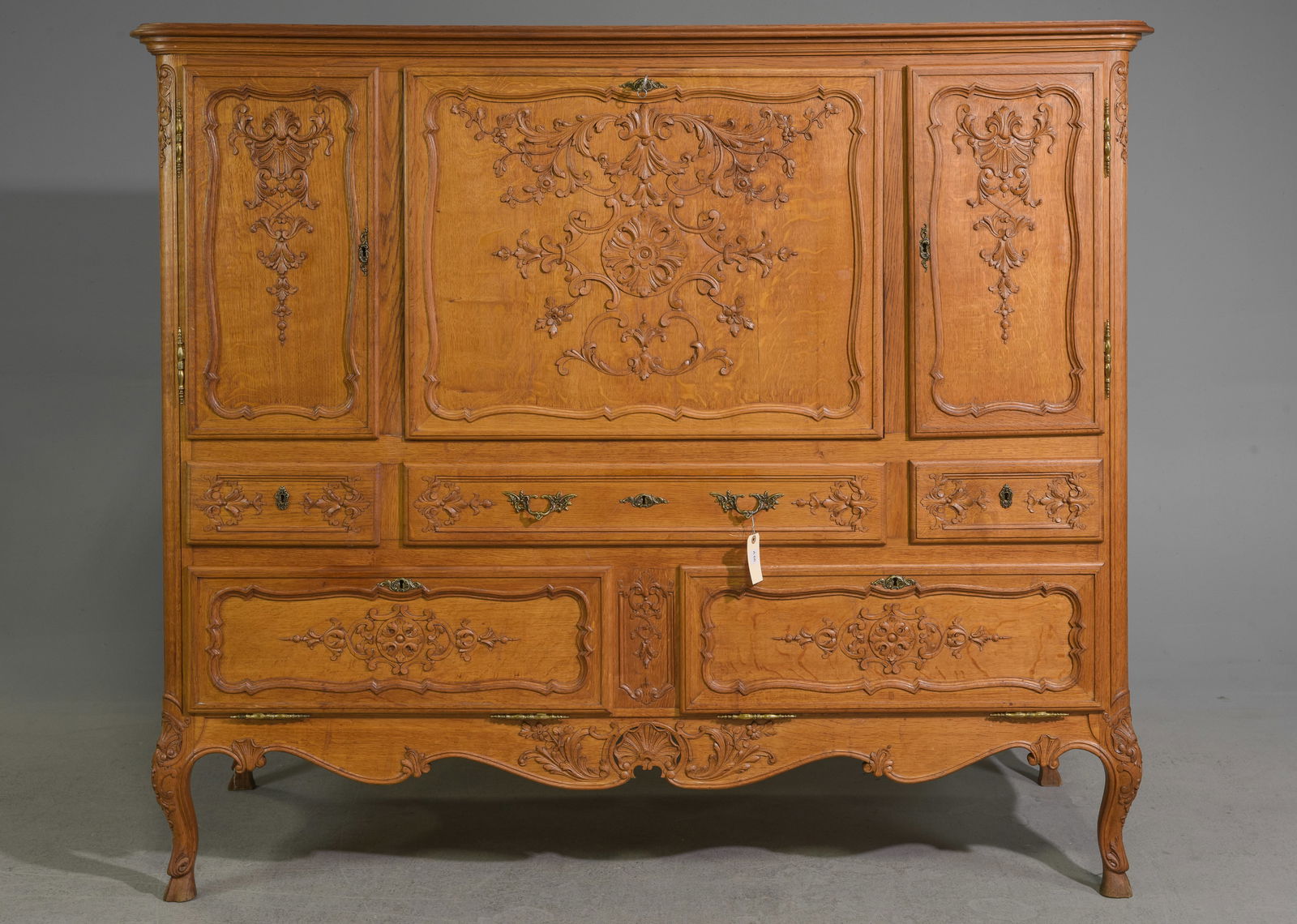Louis XV / Country French Style Oak Bar Cabinet (1 of 3)