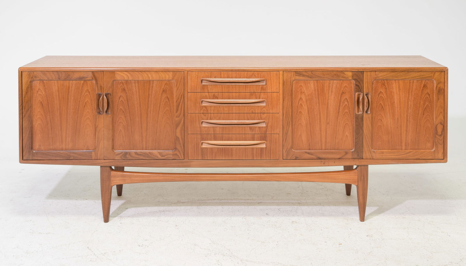Mid Century Large "Fresco" Sideboard - G-Plan: This Danish Modern Style Teak Credenza is made by Mid Century Modern Furniture Maker G Plan ( GPlan ) & is part of their "Fresco" Range. - 31.5 in tall x 84 x 18.5