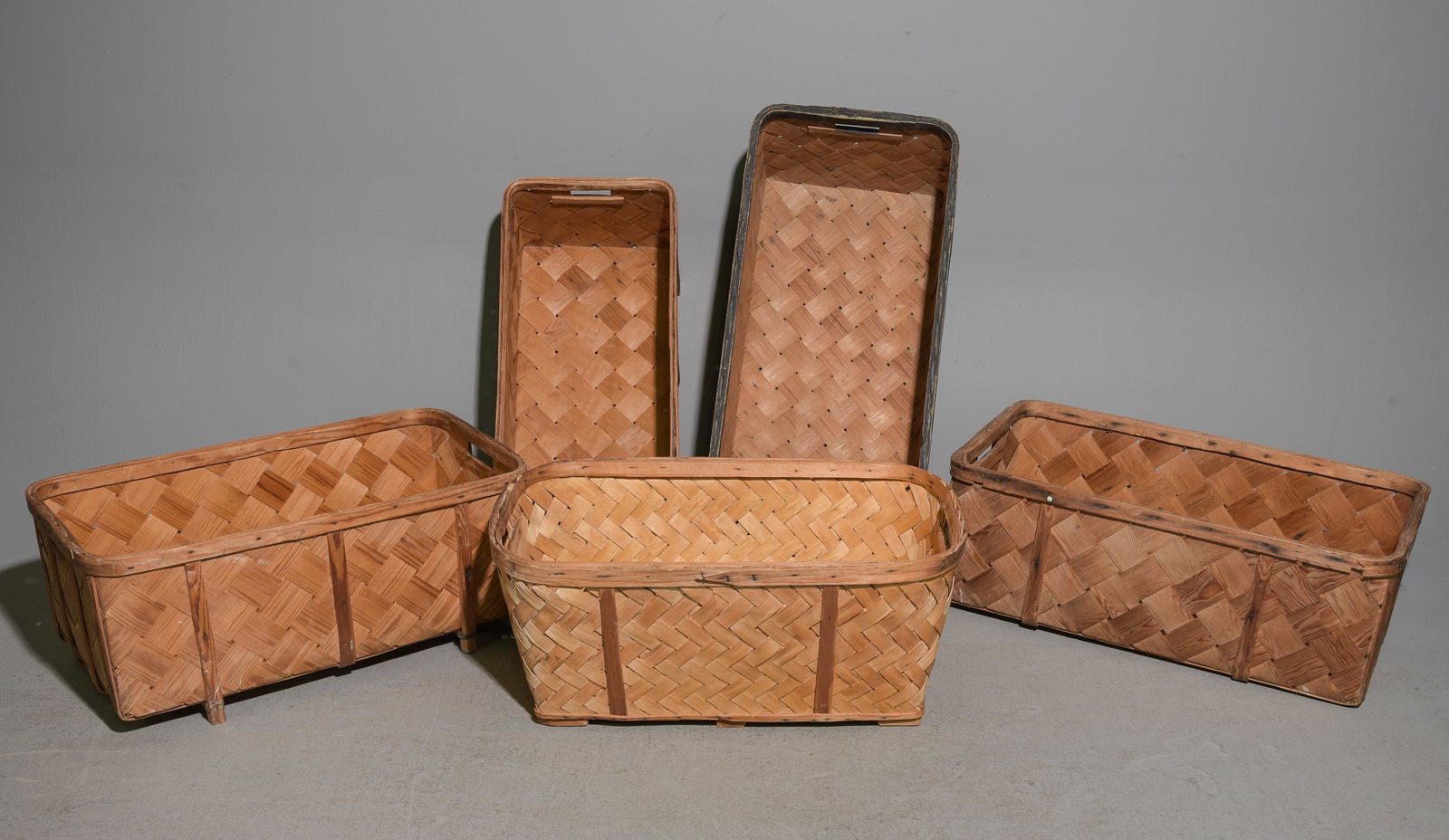 5 Assorted Wicker Baskets (1 of 5)