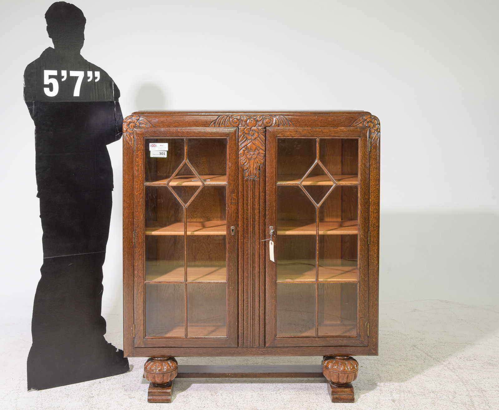 Tudor Style Carved Oak Bookcase c.1930's (1 of 3)