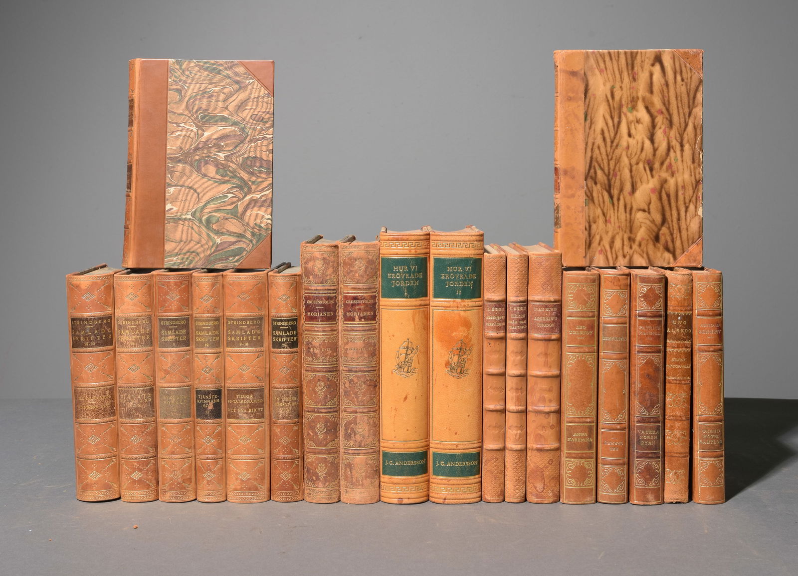 20 Assorted Leather Bound European Novels / Books (1 of 4)