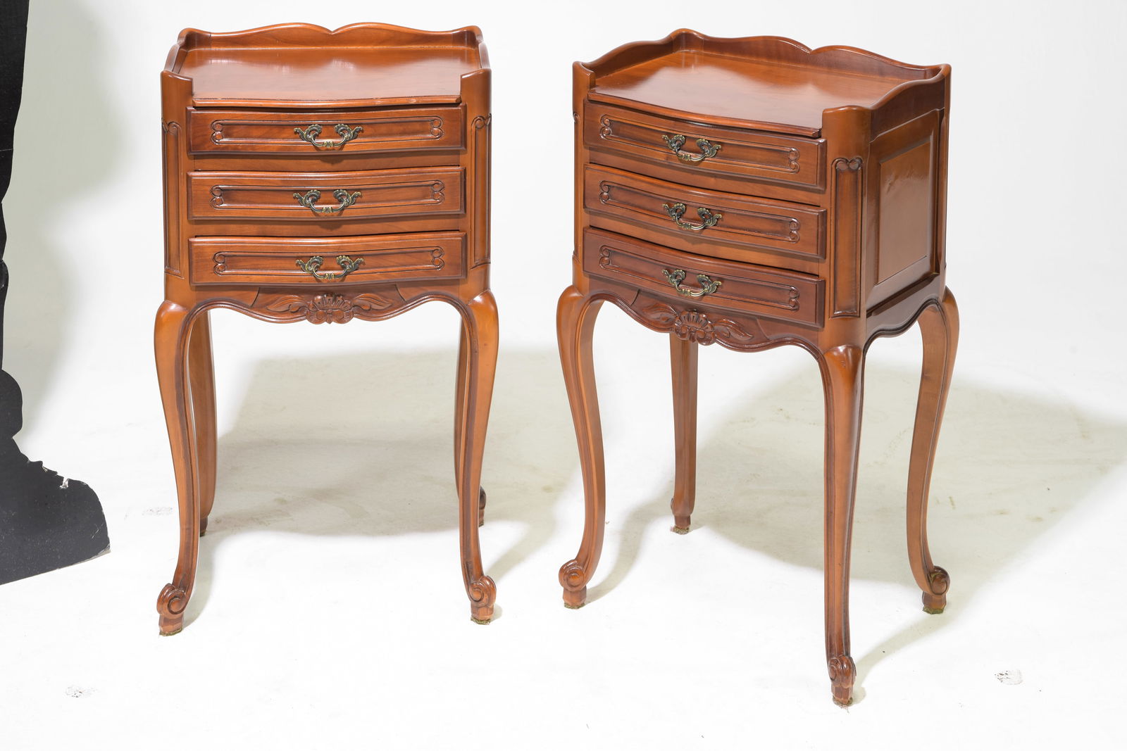 Louis XV Style Pair of Three Drawer Occasional Chests (1 of 4)