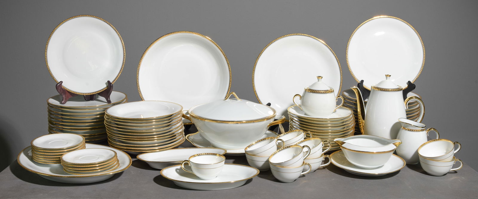 80pcs Georges Boyer Limoges Gold Trimmed China Set (1 of 6)