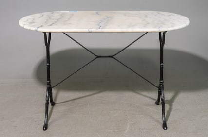 French White Marble Top Oval Bistro / Patisserie Table
