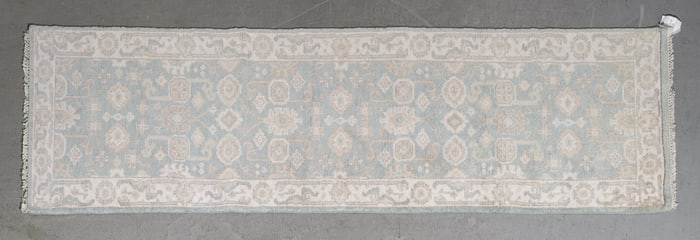 Hand Knotted Oushak Runner Rug - 9'9 x 2'6