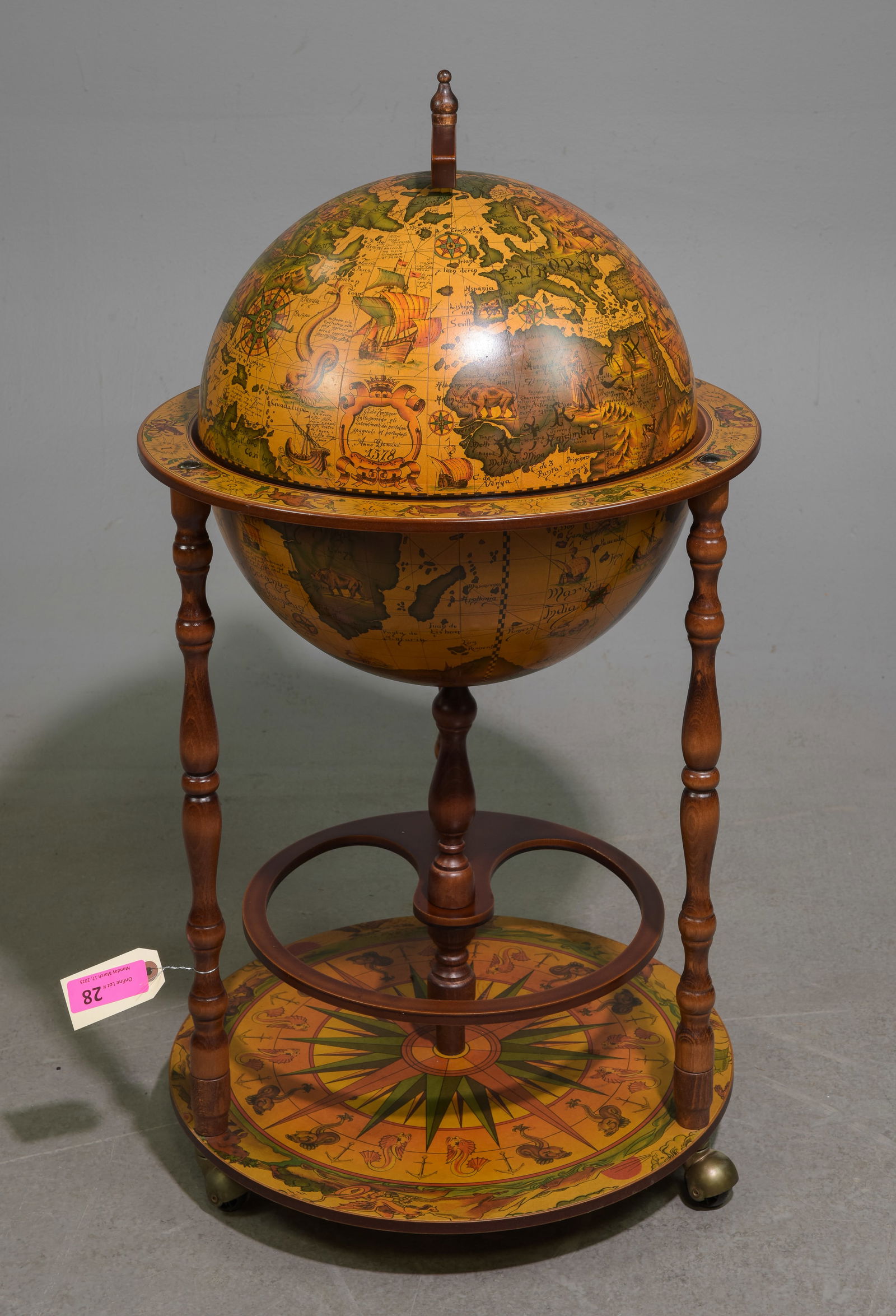 French Globe Bar / Cocktail Cart (1 of 4)