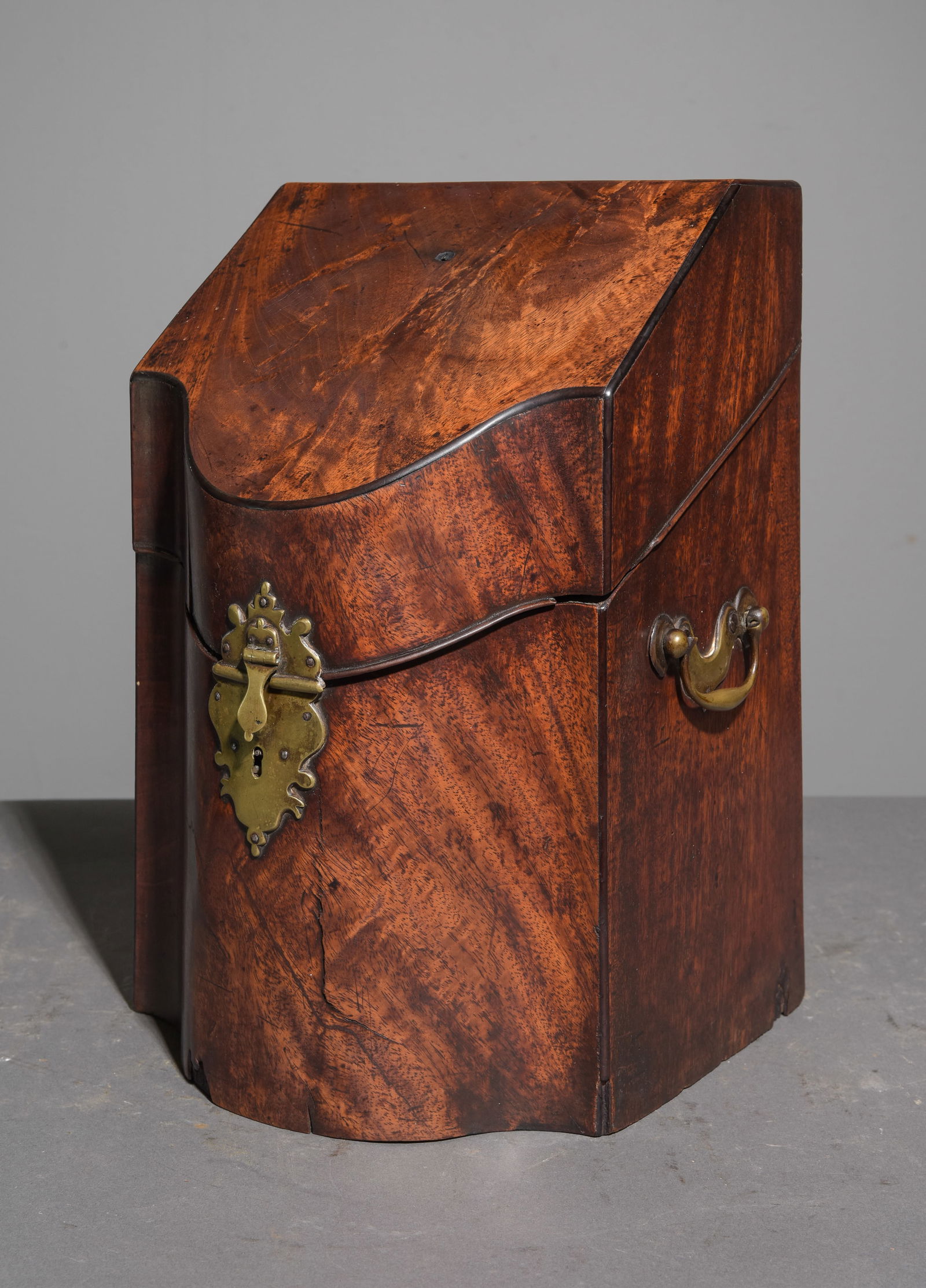 19th Century Georgian Mahogany Knife Box / Cask (1 of 6)