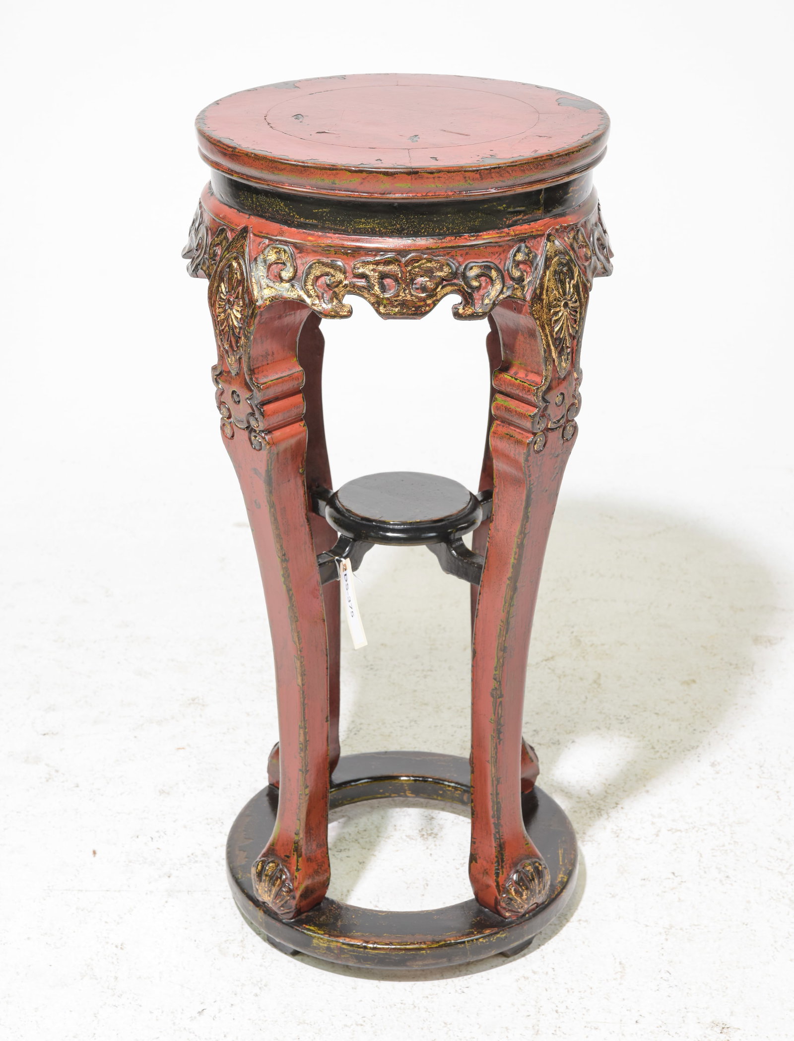 Polychromed Pedestal / Occasional Table: Polychromed Pedestal / Occasional Table - 31 in tall x 15 inch diameter