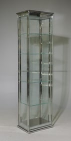 Glass Display Tower / Showcase