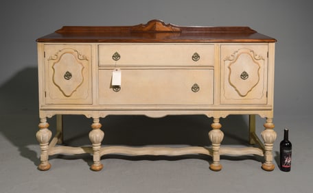 French Style Painted Sideboard / Enfilade