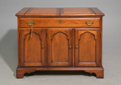 American Statton Bar / Cocktail Cabinet