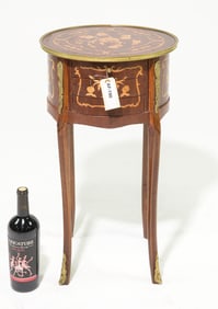 Italian Marquetry Inlaid Round Occasional Table