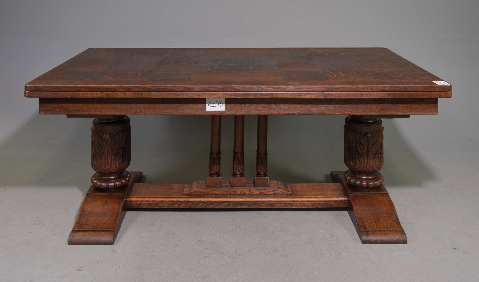 Renaissance Style Oak Draw Leaf Dining Table (1 of 5)