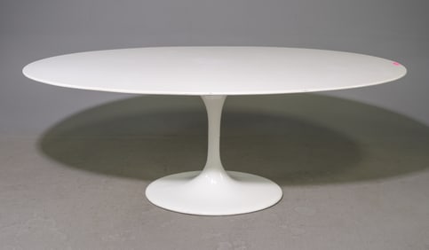 Saarinen Style Large Oval Tulip Table