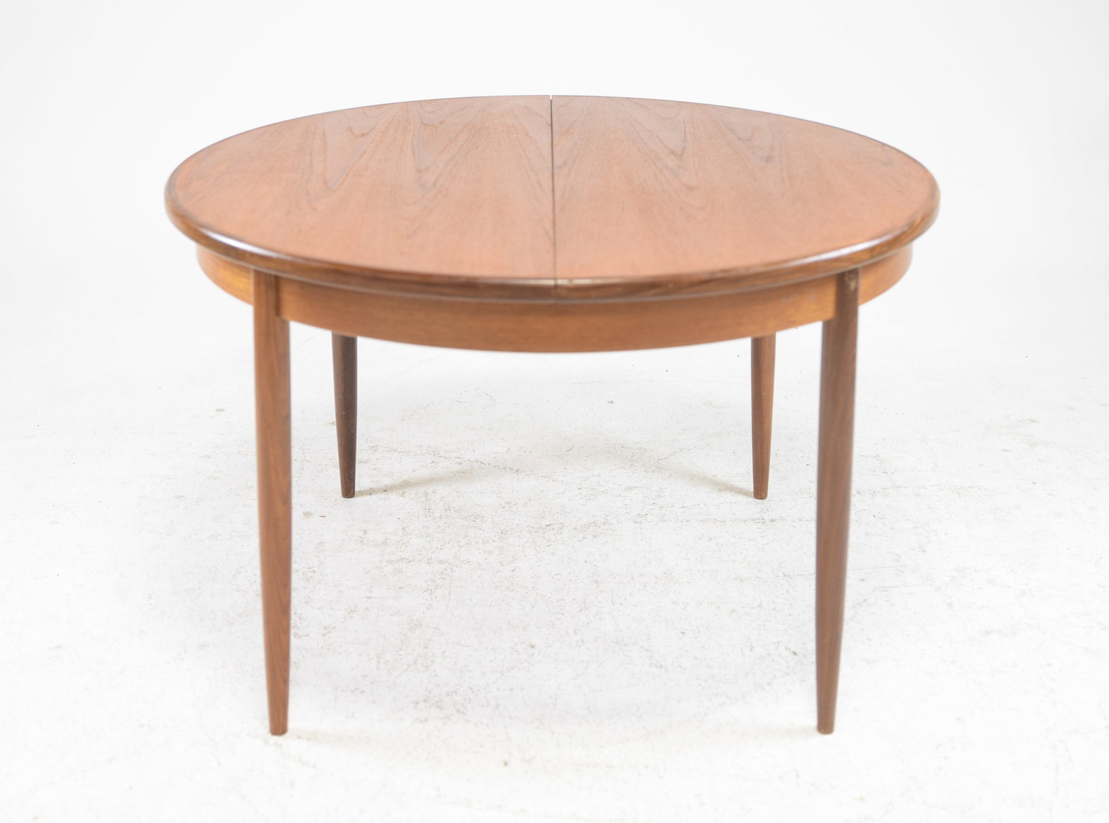 Round Mid Century Table By G-Plan - Pop Up Leaf (1 of 5)