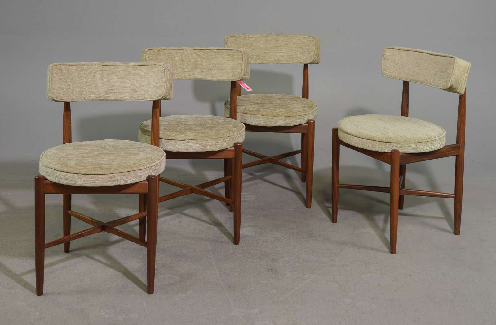 4 Mid Century Round Dining Chairs By G-Plan: This set of 4 Danish Modern Style Teak Dining chairs is made by Mid Century Modern Furniture Maker G Plan ( Gplan ). - 30.5 in tall x 20 x 19.5 each with a seat height of 18.5 inches