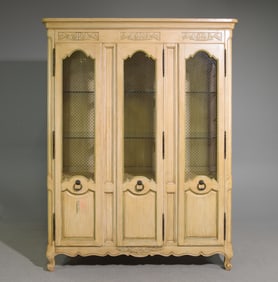 French Style Triple Grilled Door Cupboard