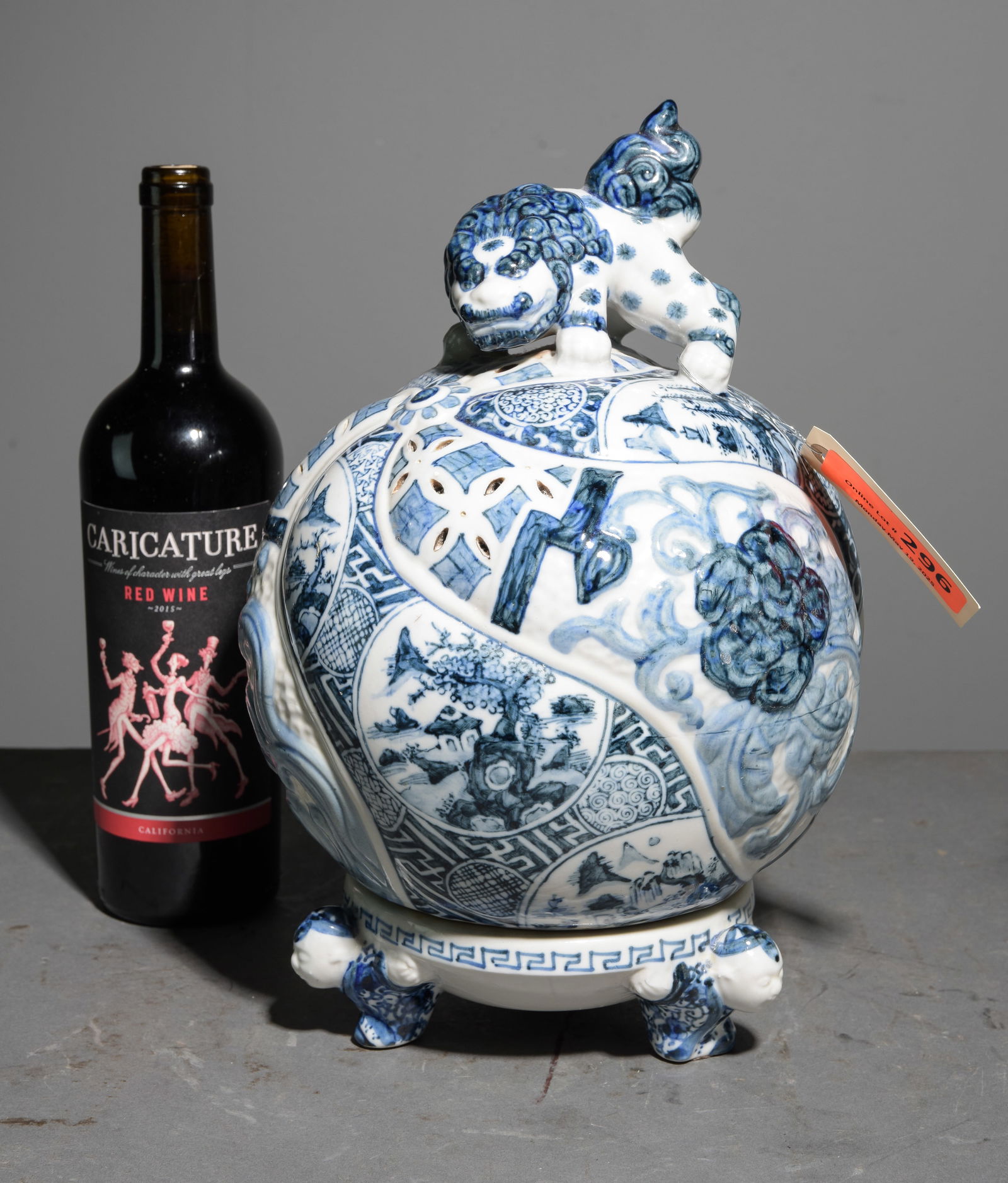 Japanese Kutani Koro Censer with Shishi / Guardian Lion (1 of 7)