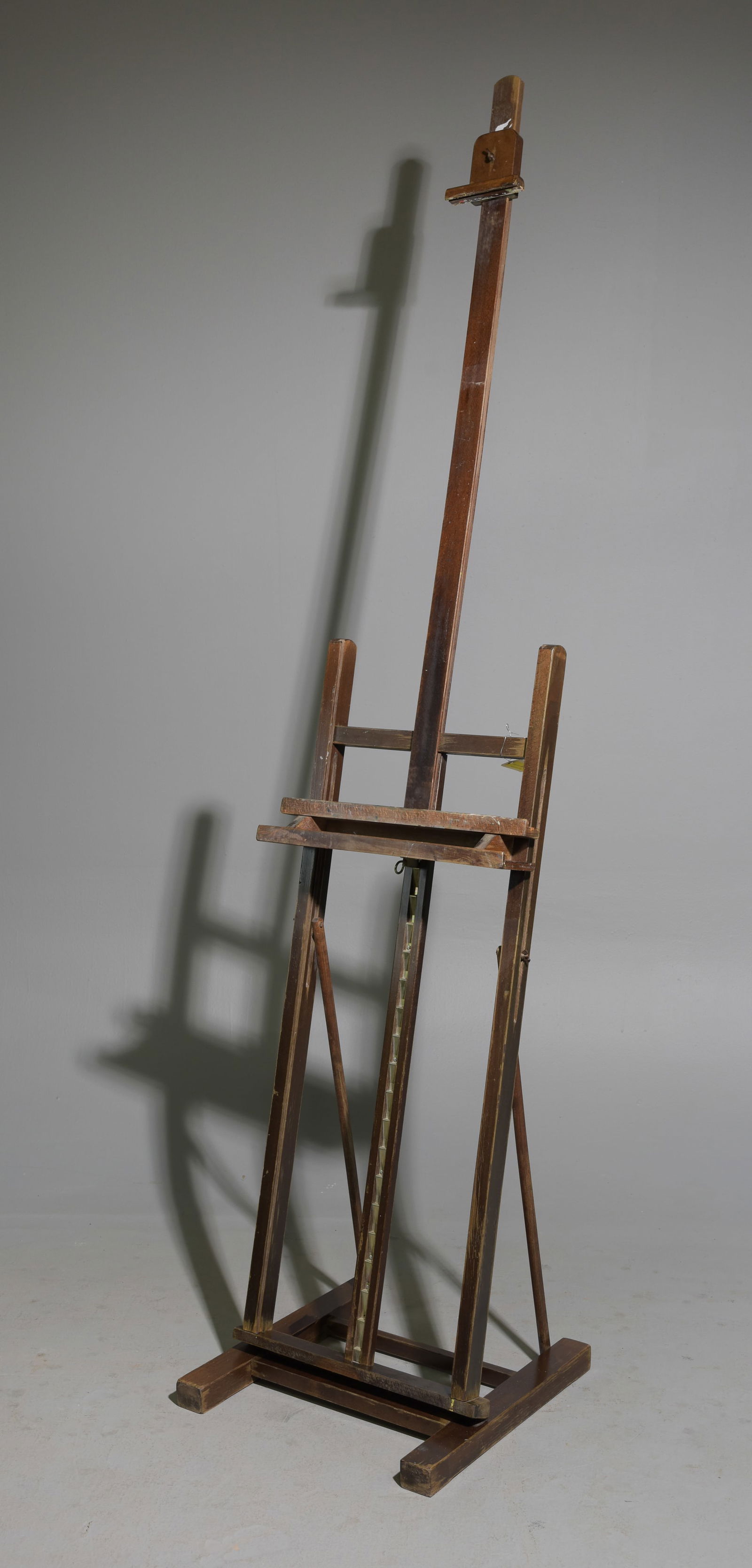 Large Adjustable Easel (1 of 5)