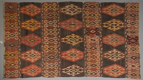 Hand Woven Turkish Rug - 9'6 x 6'1