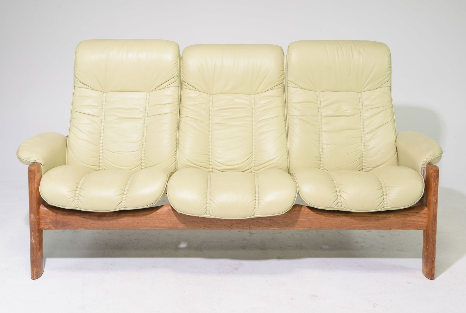 Ekornes Mid Century Modern Leather Sofa (1 of 4)