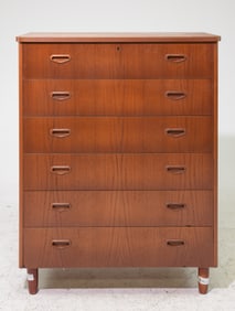 Mid Century Modern Six Drawer Chest