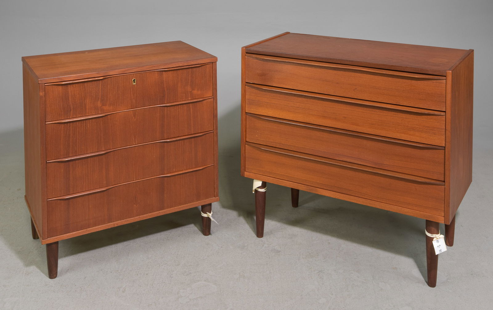 2 Danish Modern Chests / Bedsides (1 of 4)