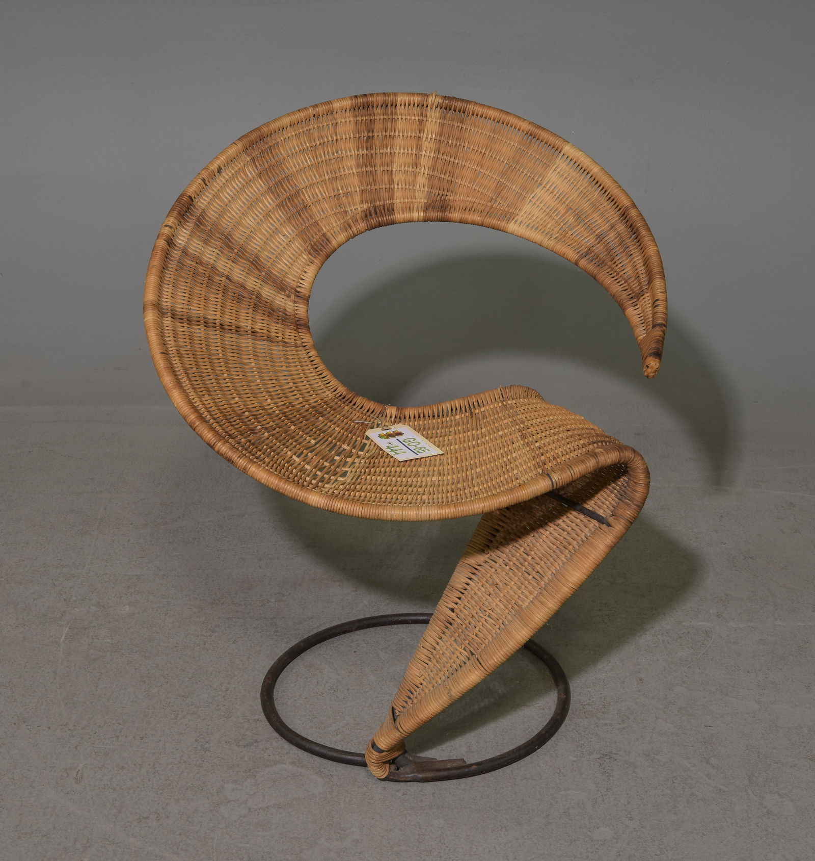 Wicker & Iron Zest Lounge Chair: Wicker & Iron Zest Lounge Chair - 30.54 in tall x 25.5 x 22, seat height is 16