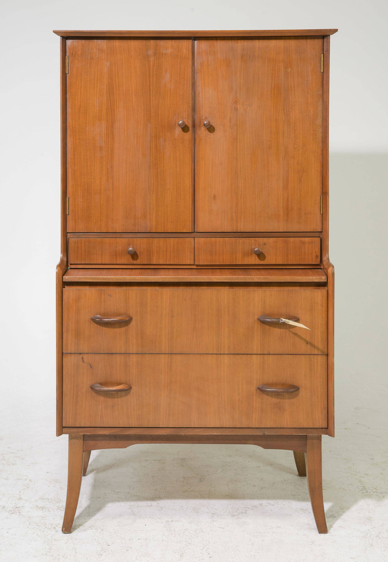 Mid Century Modern Cocktail Cabient - Wrighton (1 of 9)