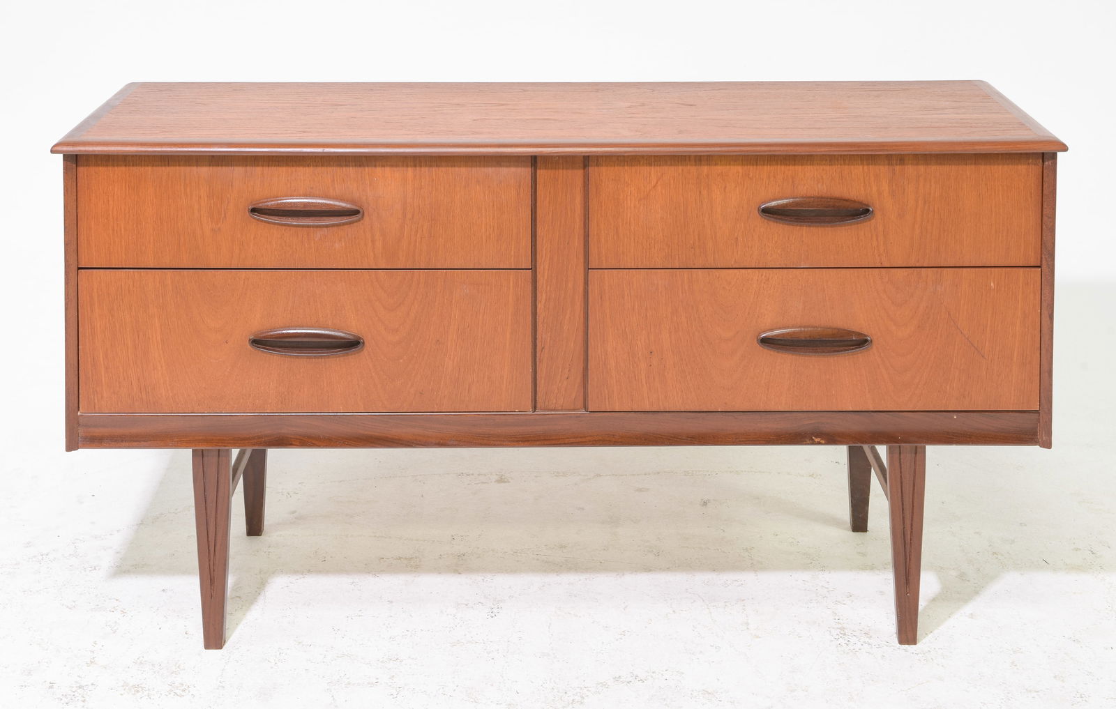 Mid Century Modern Chest / Dresser - Jentique (1 of 5)
