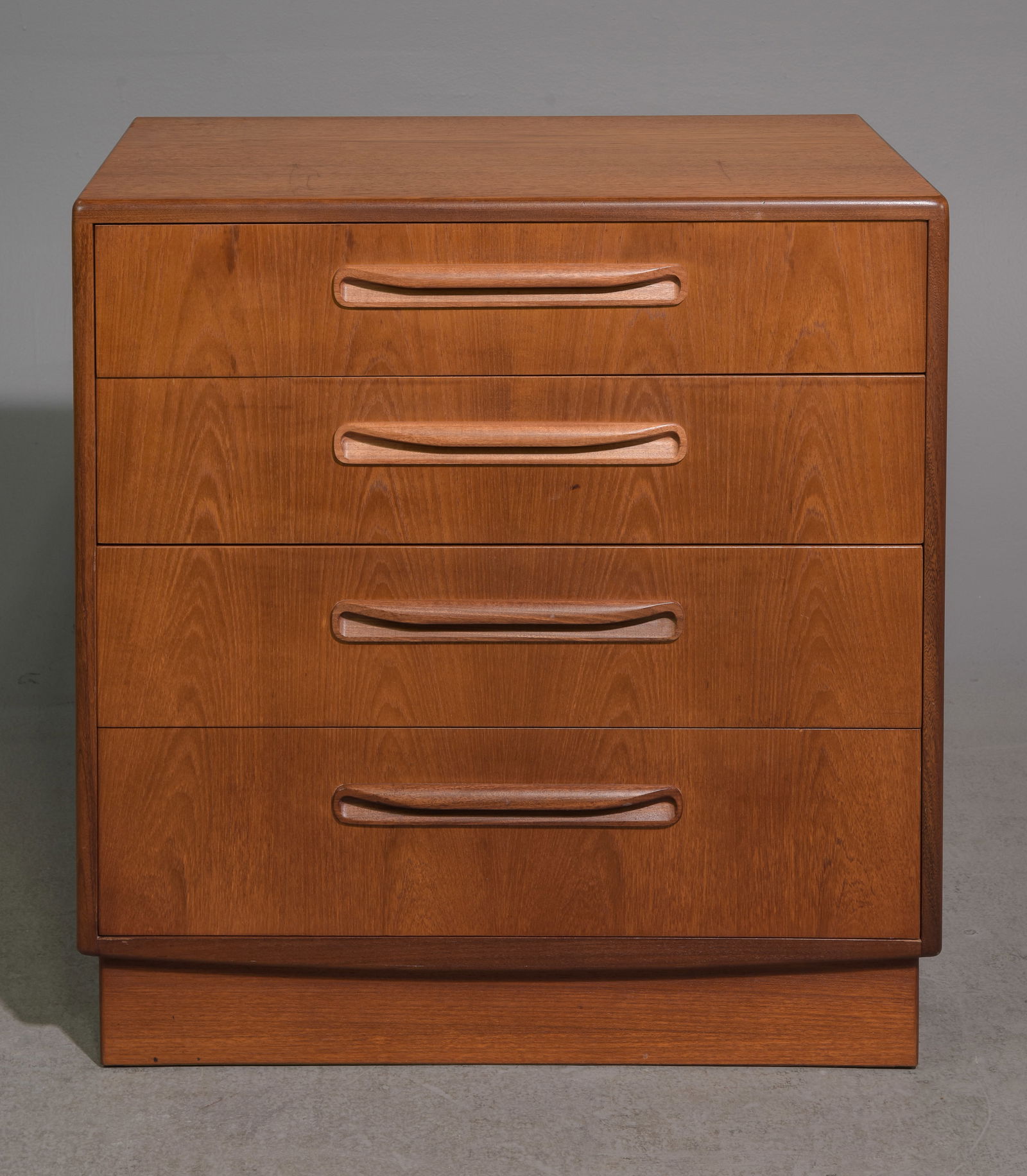 4 Drawer Mid Century Teak Chest - G-Plan #2 (1 of 6)
