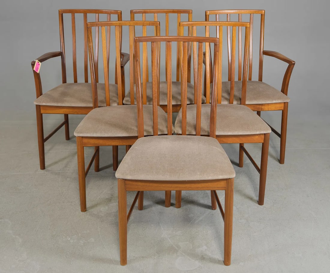 Mid Century Modern Set of 6 Dining Chairs - McIntosh (1 of 4)