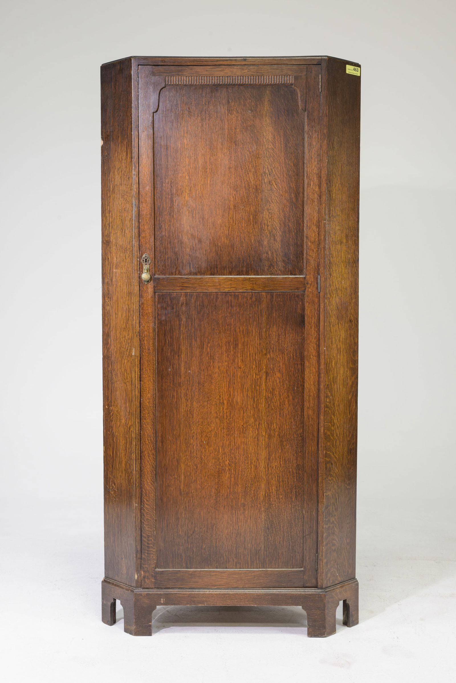 British Oak Corner Cabinet / Cupboard c.1930's (1 of 5)