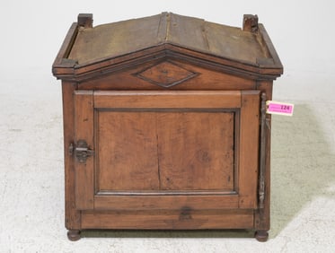 French Rustic Walnut Pie / Food Safe c.1800's