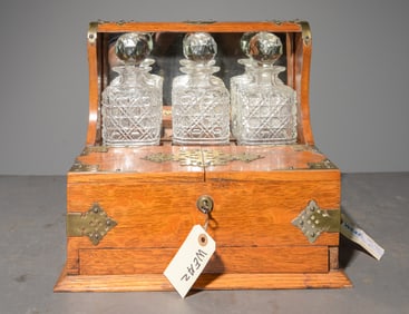 3 Bottle Oak Cased Tantalus c.1910's-20's