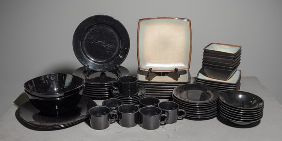64pcs Assorted Modern China