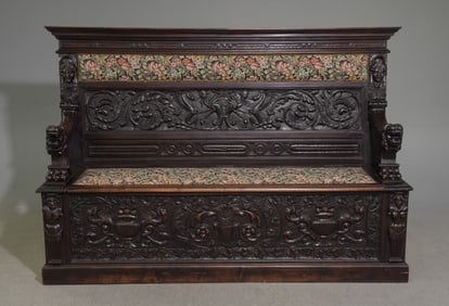 Renaissance Style Finely Carved Large Hall Bench