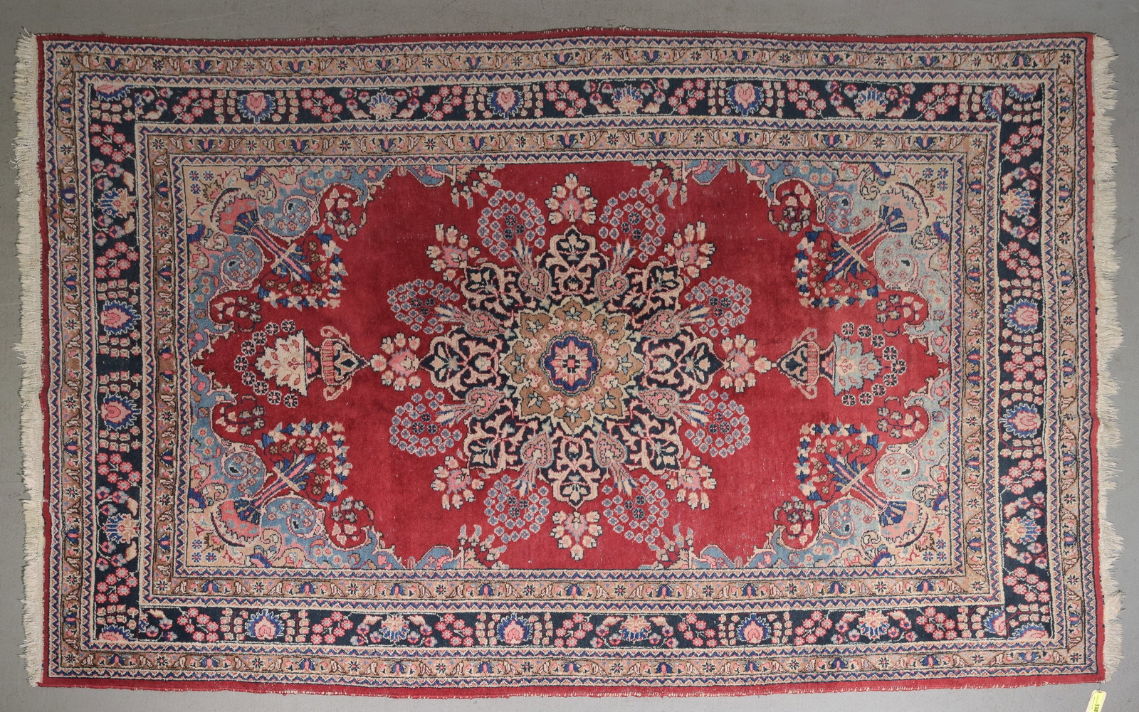 Persian Hand Knotted Rug - 9'8 x 6'7: Persian Hand Knotted Rug - 9'8 x 6'7