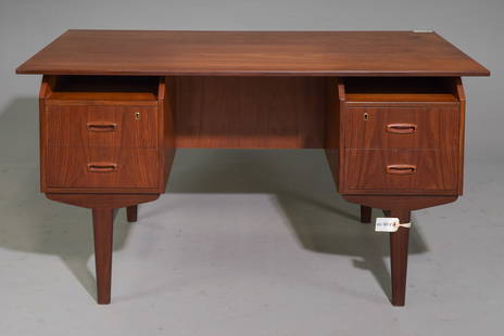Danish Mid Century Modern Desk with Bookshelf Front: Danish Mid Century Modern Desk with Bookshelf Front - 29.5 in tall x 53 x 27.5, Kneehole is 28 inches from floor to under