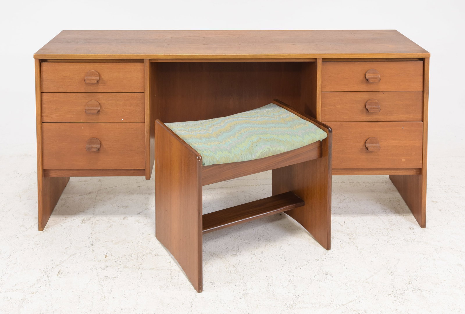 Mid Century Modern Desk / Dresser & Stool - Stag: Danish Modern Style Desk / Dresser & Stool By Stag - desk is 27.5 in tall x 59.5 x 17, stool is 18 in tall x 21 x 15