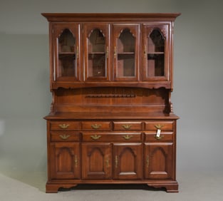 English Style China Cabinet / Cupboard