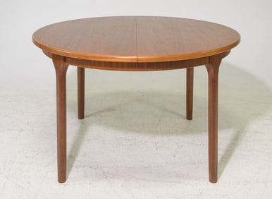 Round Mid Century Modern Dining Table - McIntosh