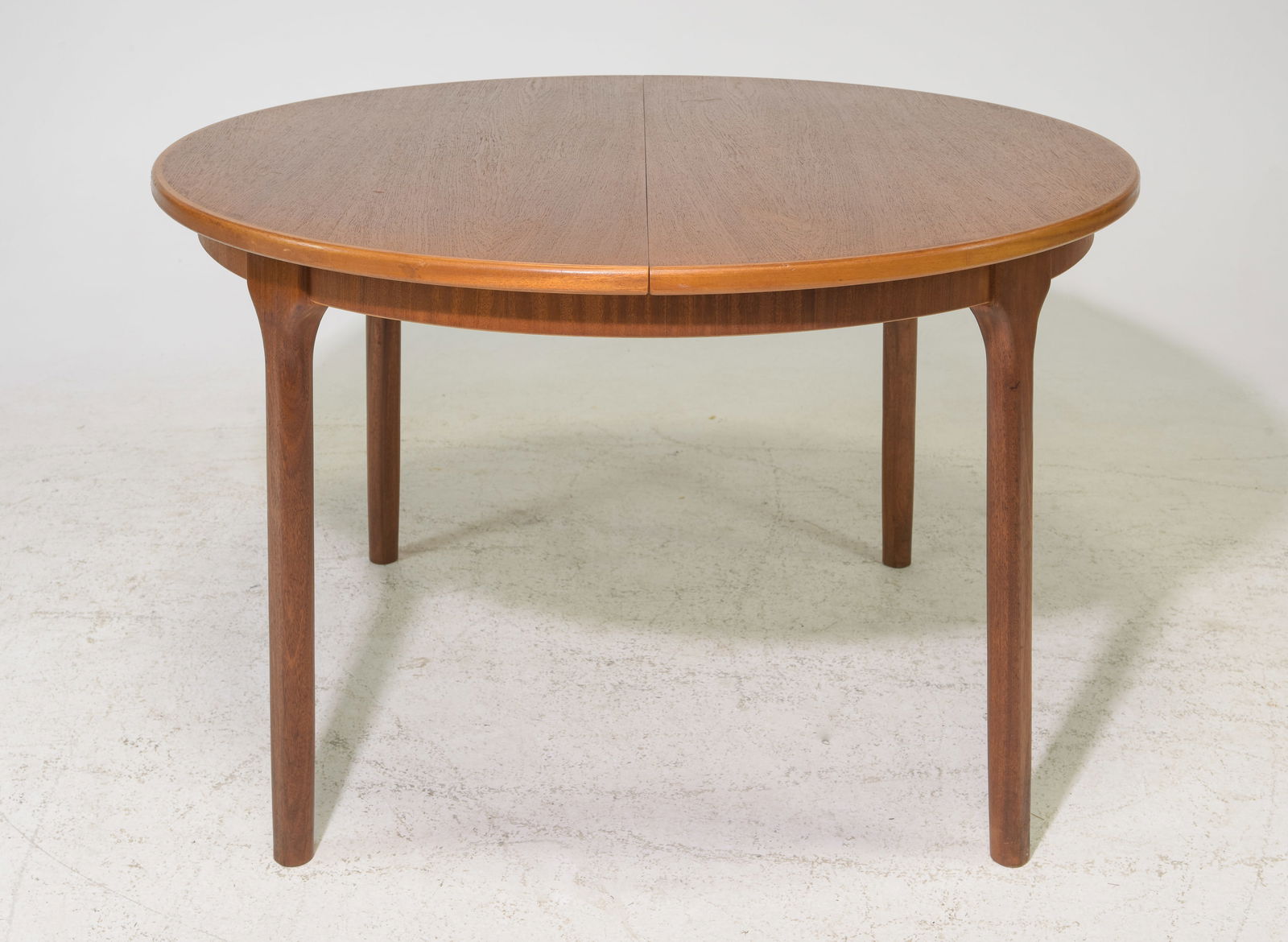 Round Mid Century Modern Dining Table - McIntosh (1 of 5)
