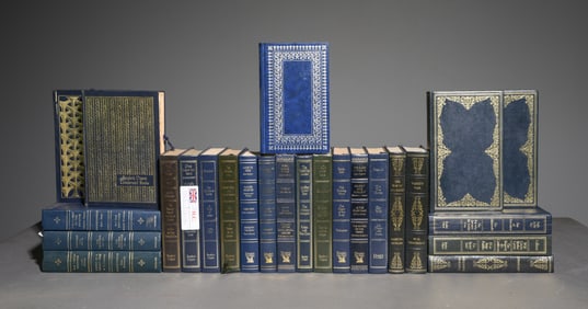 25 Assorted English Books / Novels