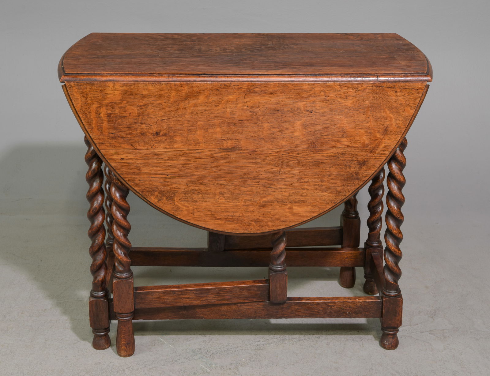 British Oak Barley Twist Drop Leaf Table #2 (1 of 3)